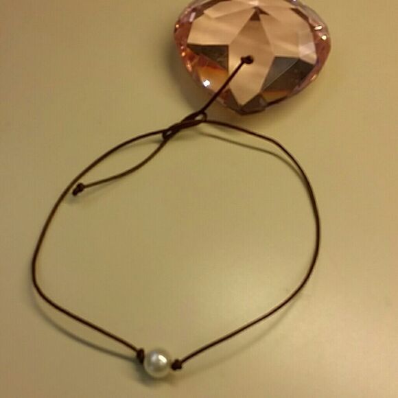 Bundle  Leather Pearl Chokers! - Picture 2 of 4